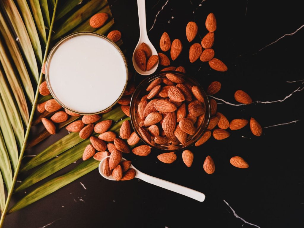 Benarkah Kulit Almond Punya Khasiat untuk Tubuh? Ternyata Seperti Ini Kebenarannya