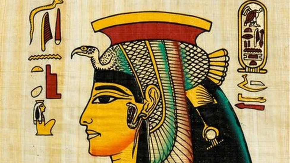 Fantastis, Para Ilmuwan Telah Pecahkan Aroma Parfum Asli Milik Cleopatra!