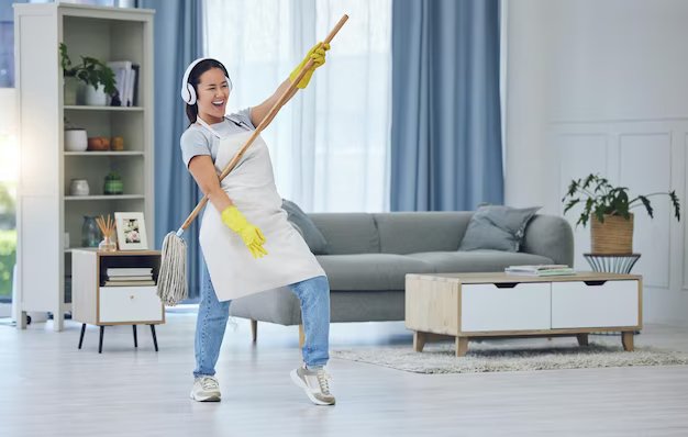 Tips Bersihkan Rumah Secara Efektif Tanpa 5 Produk Pembersih Ini