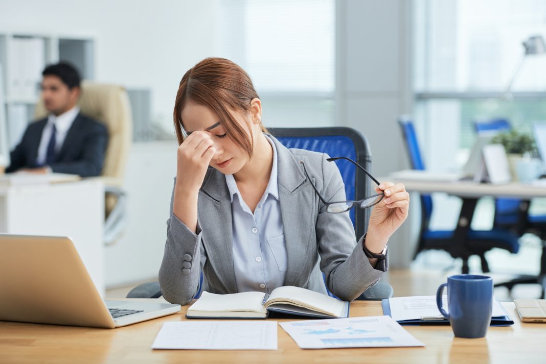 14 Cara Mengatasi Stress dan Menghindari Burnout Akibat Pekerjaan (Bagian 1)