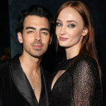 Dikabarkan Telah Menyewa Pengacara Perceraian, Joe Jonas Siap Bercerai dari  Sophie Turner