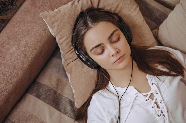 Seberapa Burukkah Tidur dengan Headphone? (Bagian 1)