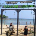 Pantai Tanjung Lesung Spot Romantis yang Sayang Terlewatkan